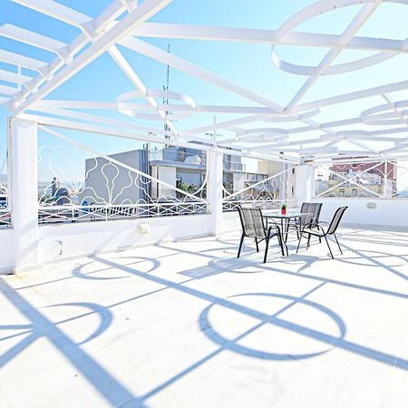 Charming Apartment With A Sea View Terrace Piraeus Buitenkant foto