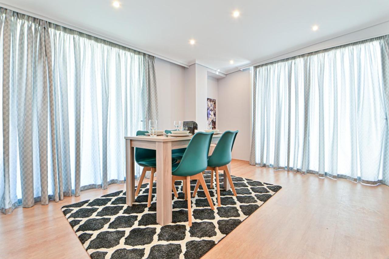 Charming Apartment With A Sea View Terrace Piraeus Buitenkant foto