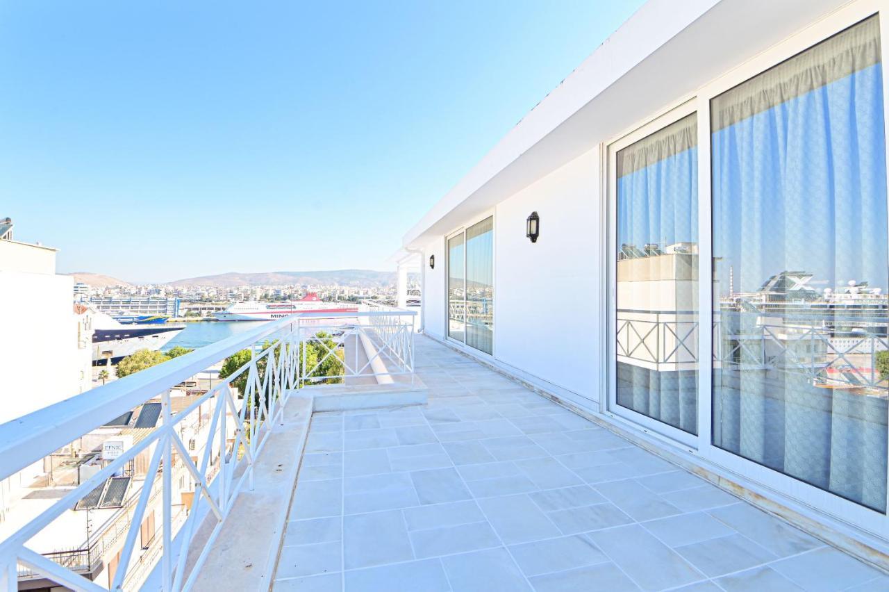 Charming Apartment With A Sea View Terrace Piraeus Buitenkant foto