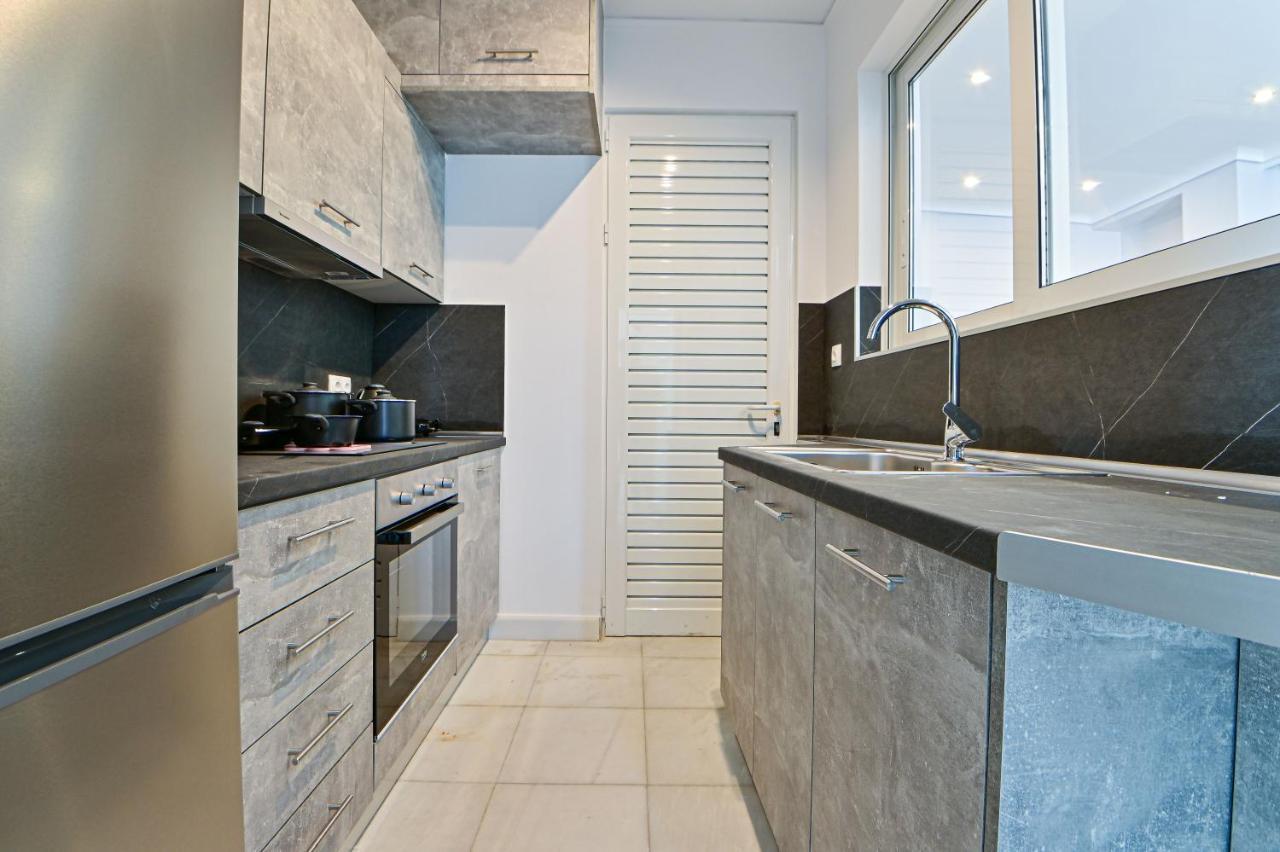 Charming Apartment With A Sea View Terrace Piraeus Buitenkant foto