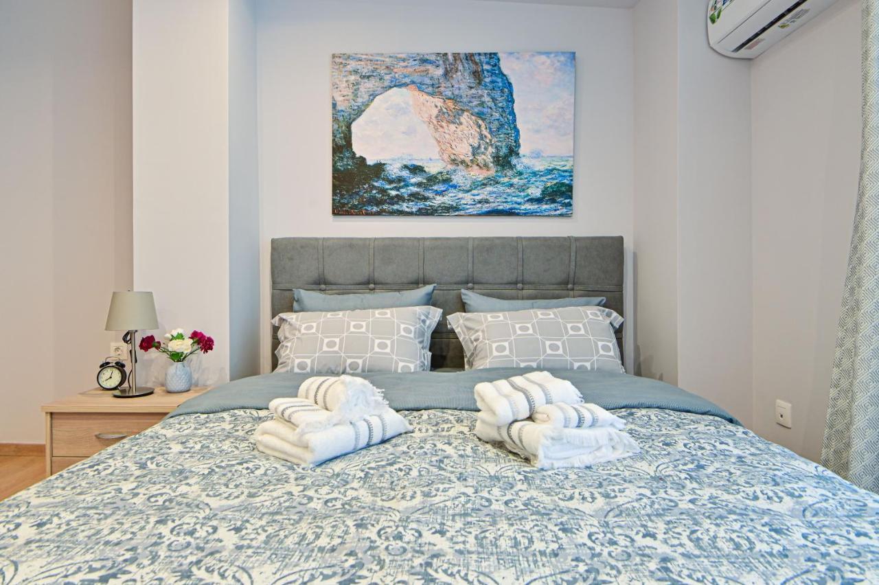 Charming Apartment With A Sea View Terrace Piraeus Buitenkant foto