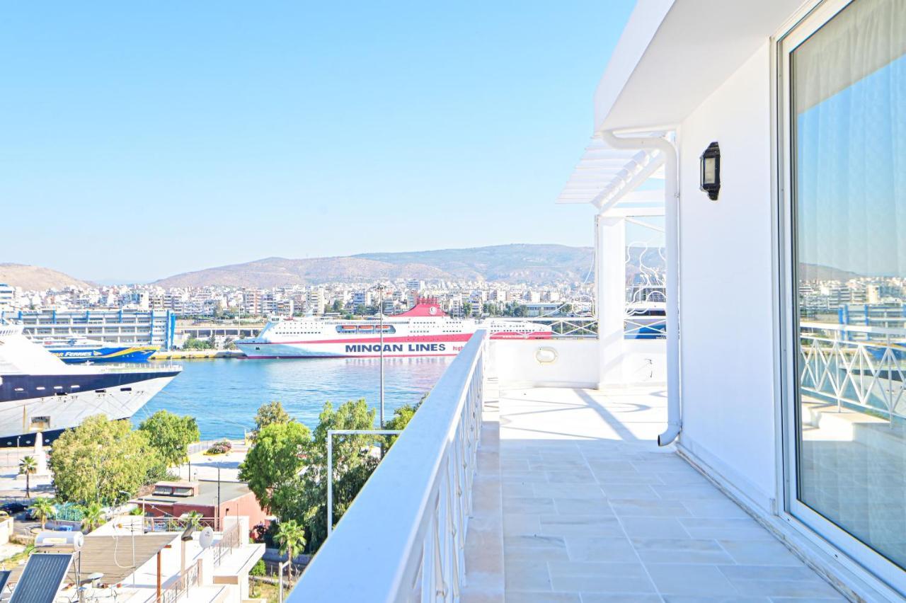 Charming Apartment With A Sea View Terrace Piraeus Buitenkant foto