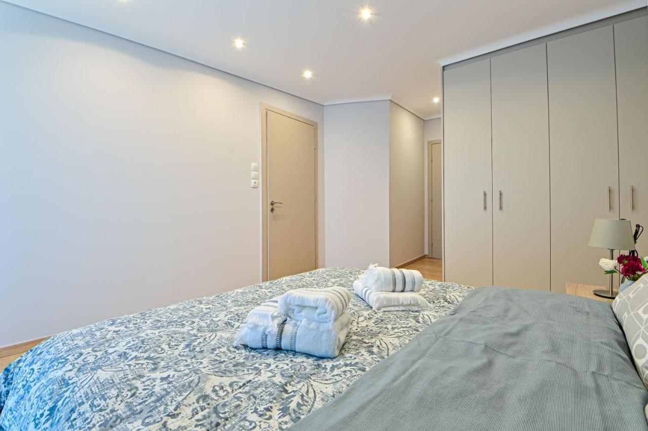 Charming Apartment With A Sea View Terrace Piraeus Buitenkant foto